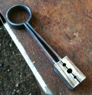spring type rivet head upsetting tool